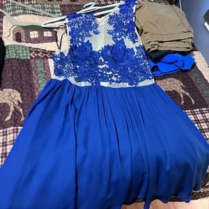Size large dress